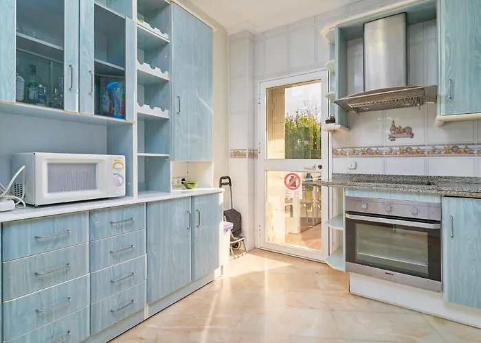 Poolside * Нерха