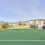 Poolside * ネルハ