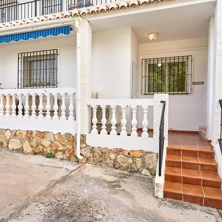 Apartment Poolside Nerja