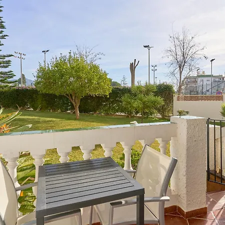 Apartment Poolside Nerja