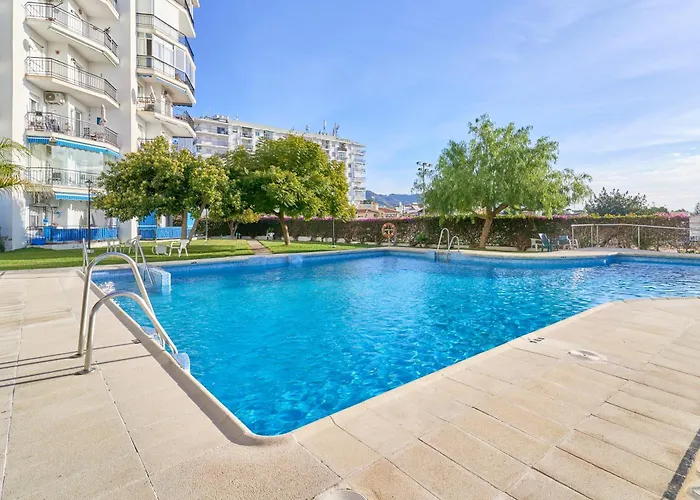 Poolside * Нерха